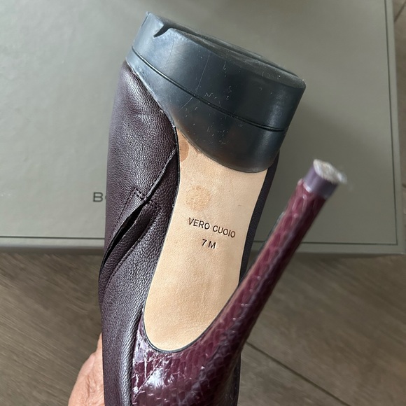 🔥PRICE⬇️ BCBGMAXAZRIA • Leather Platform Bootie • Purple • size 7M - Picture 2 of 9